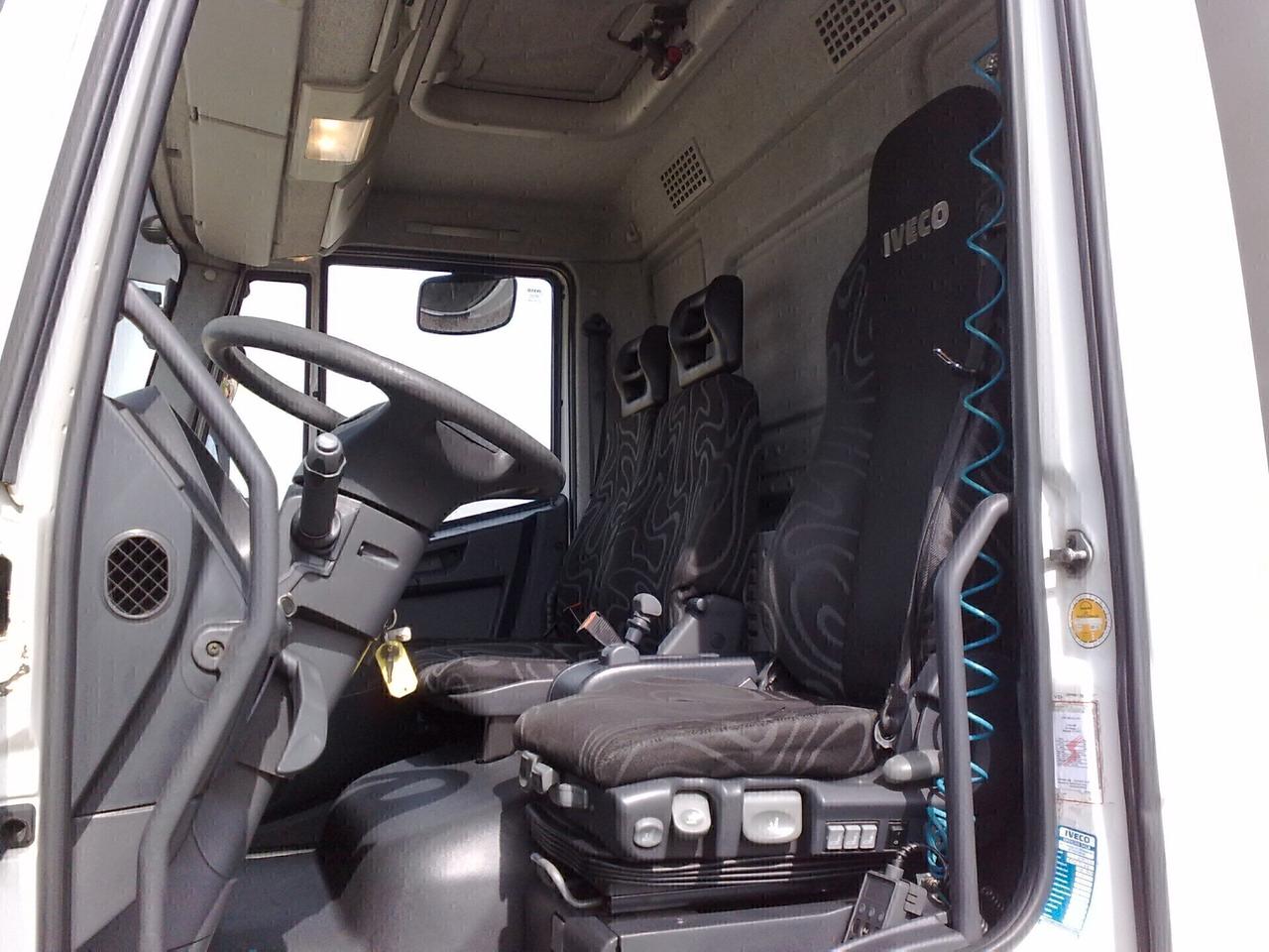 Iveco 120E25 CENTINA ALZA-ABBASSA - 2010