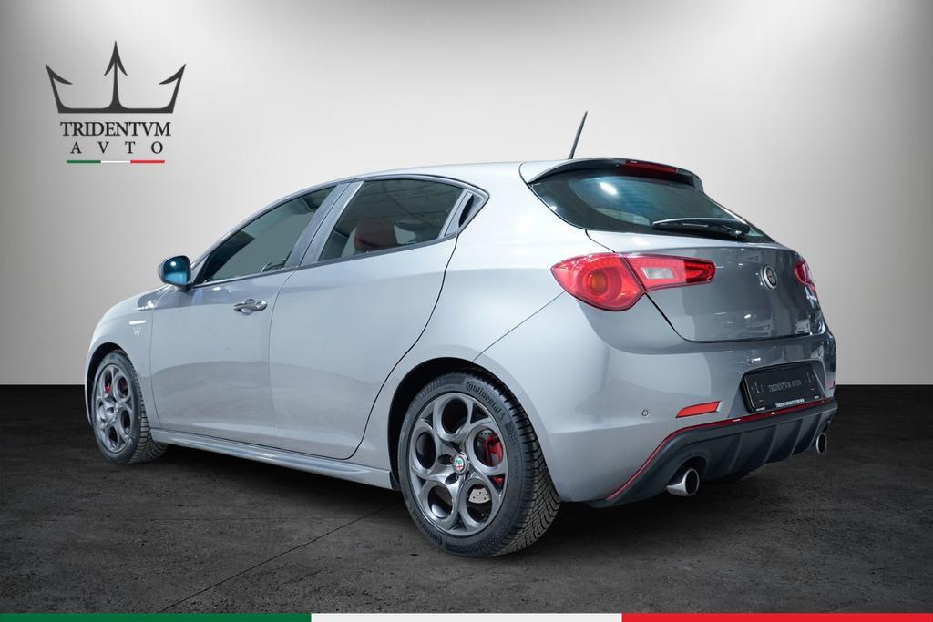 Alfa Romeo Giulietta Giulietta 1750 turbo Veloce 240cv tct