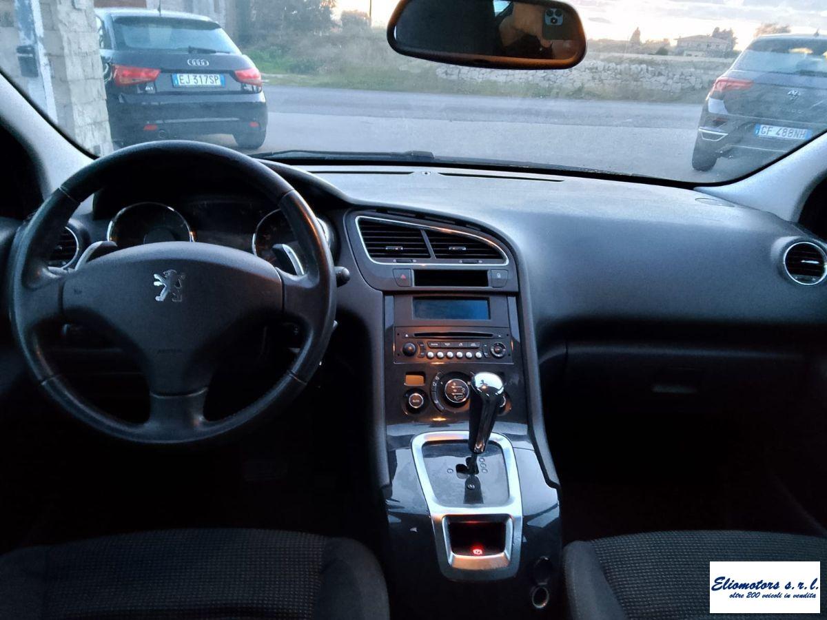 PEUGEOT - 5008 - 1.6 HDi 112 CV Business-CAMBIO AUTOMATICO