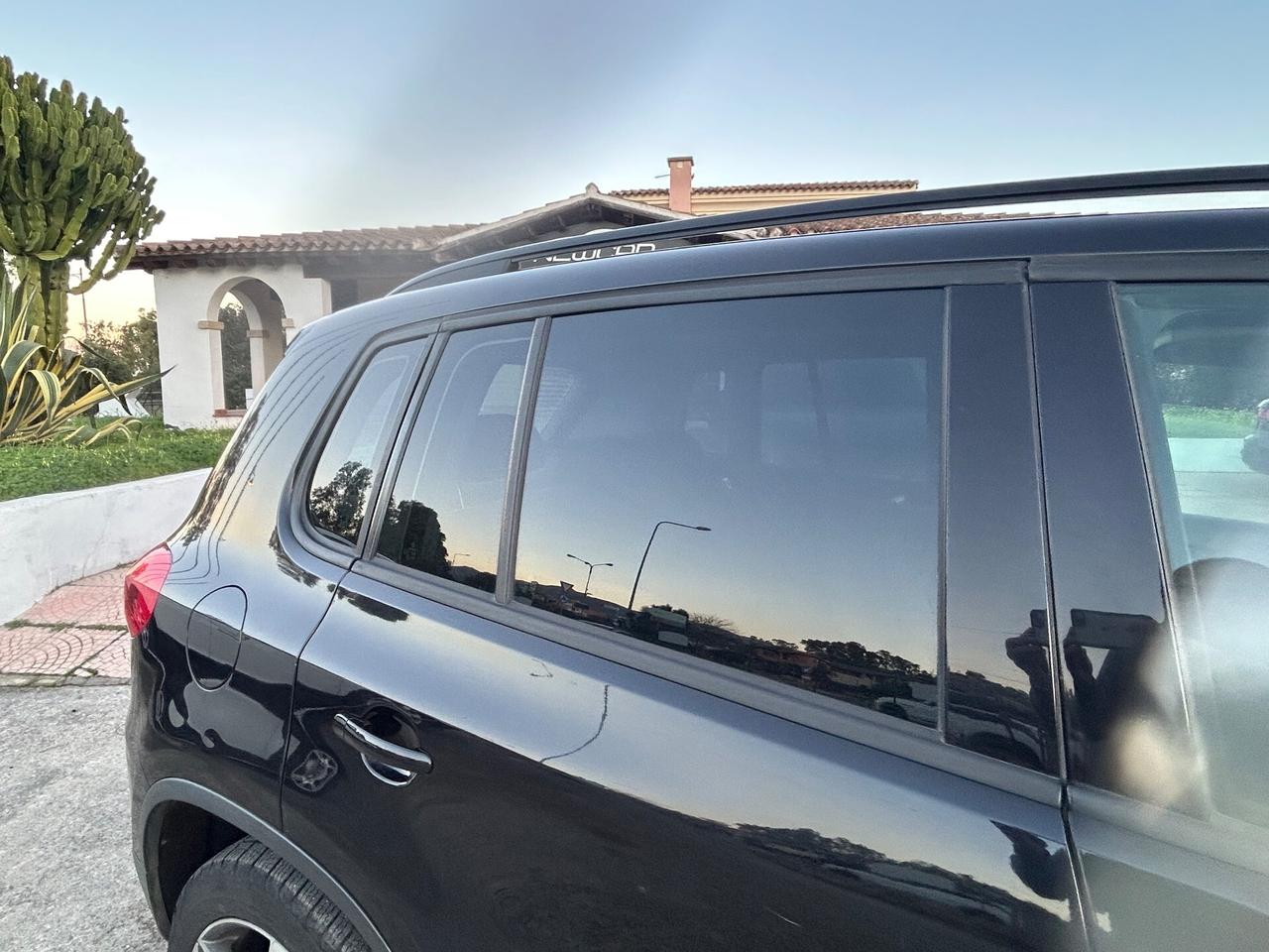 Volkswagen Tiguan 2.0 TDI 110 CV Cross BlueMotion Technology