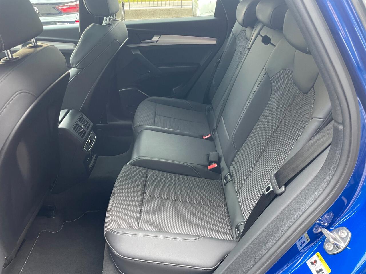 Audi Q5 SPB 40 2.0 TDI 204CV quattro S tronic line #TETTUCCIO