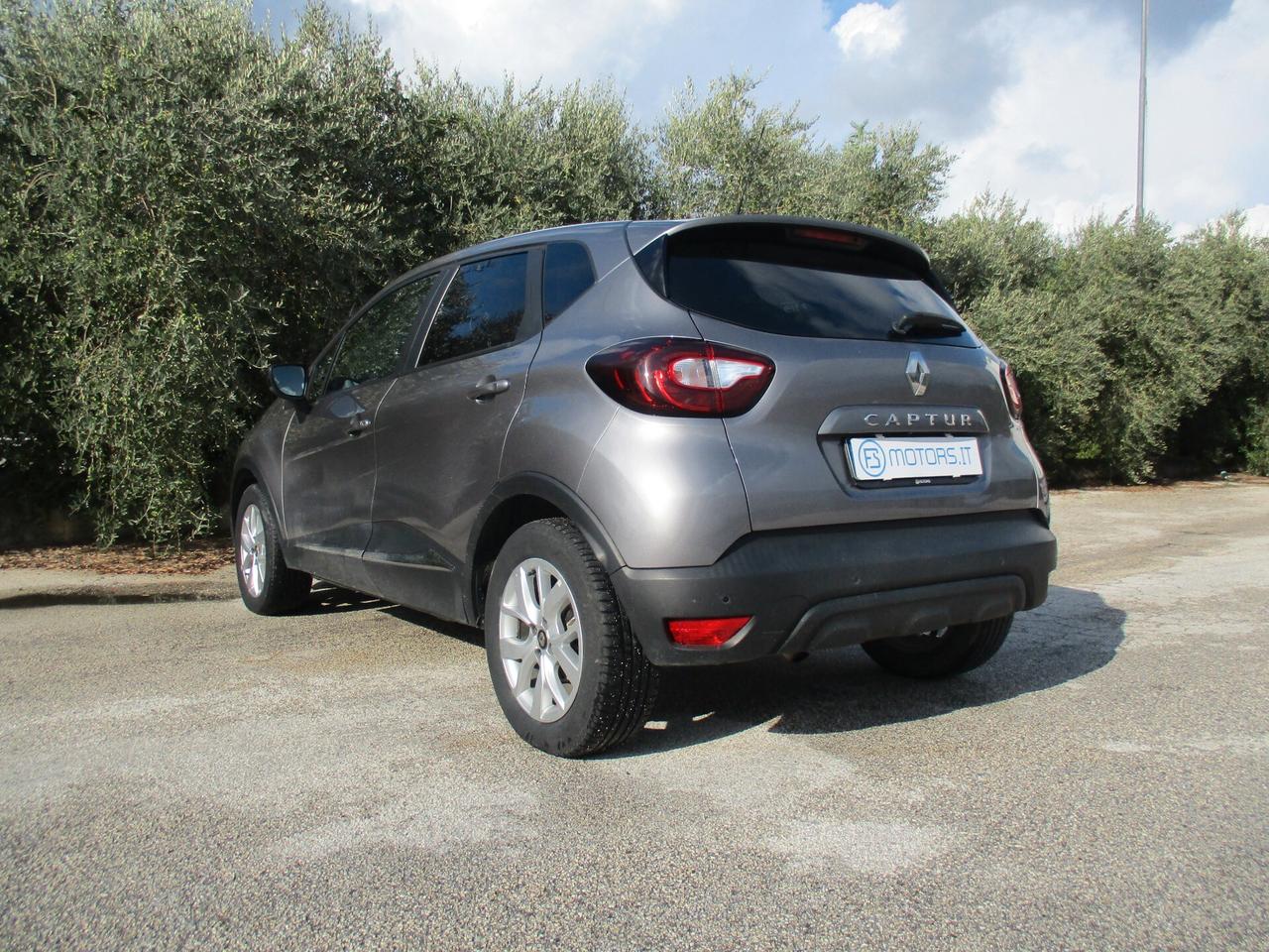 RENAULT CAPTUR