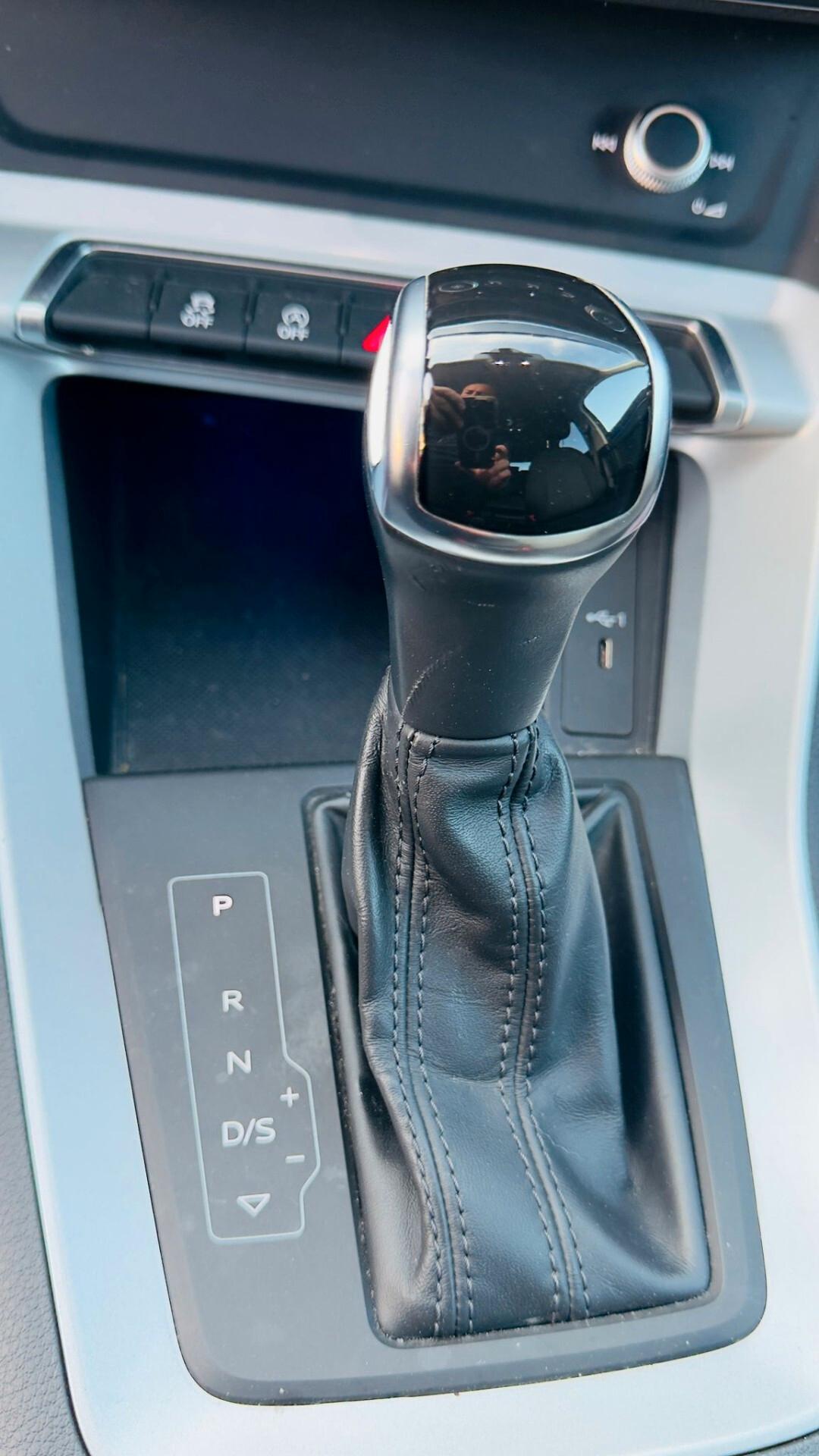 Audi Q3 35 TDI S tronic line edition