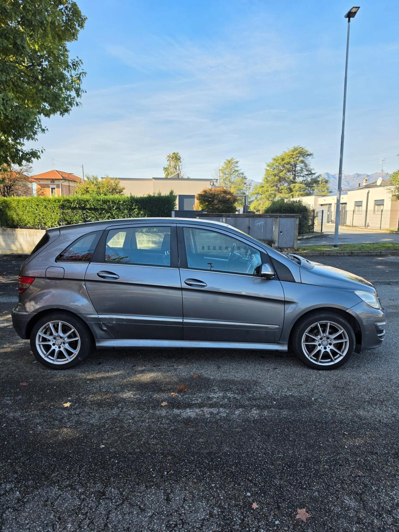 Mercedes-benz B 200 CDI Executive