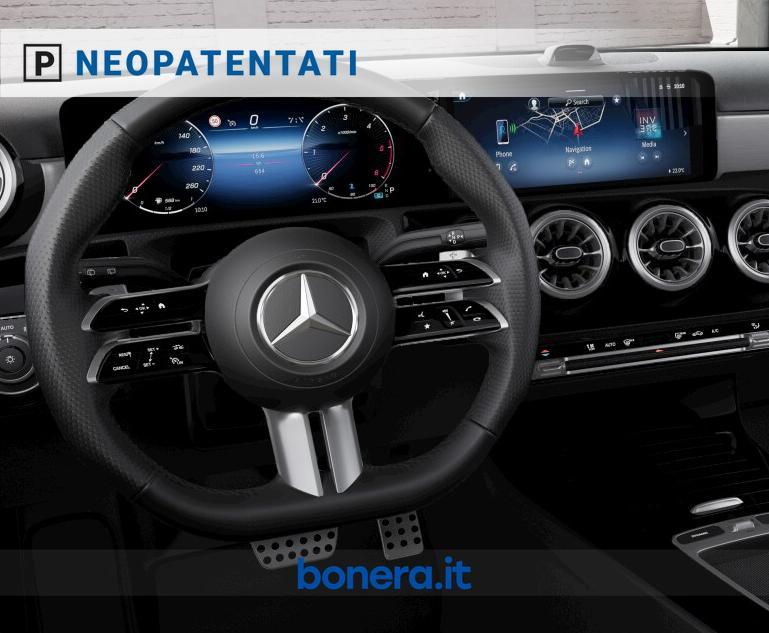 Mercedes Classe A 180 180 D AMG Line Extra Speedshift DCT AMG 8G