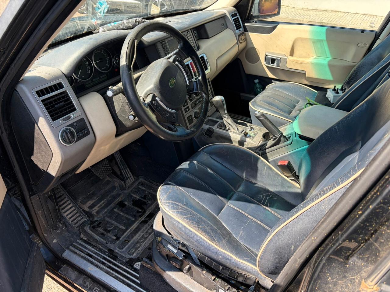 LAND ROVER RANGE ROVER AUTOBIOGRAFY