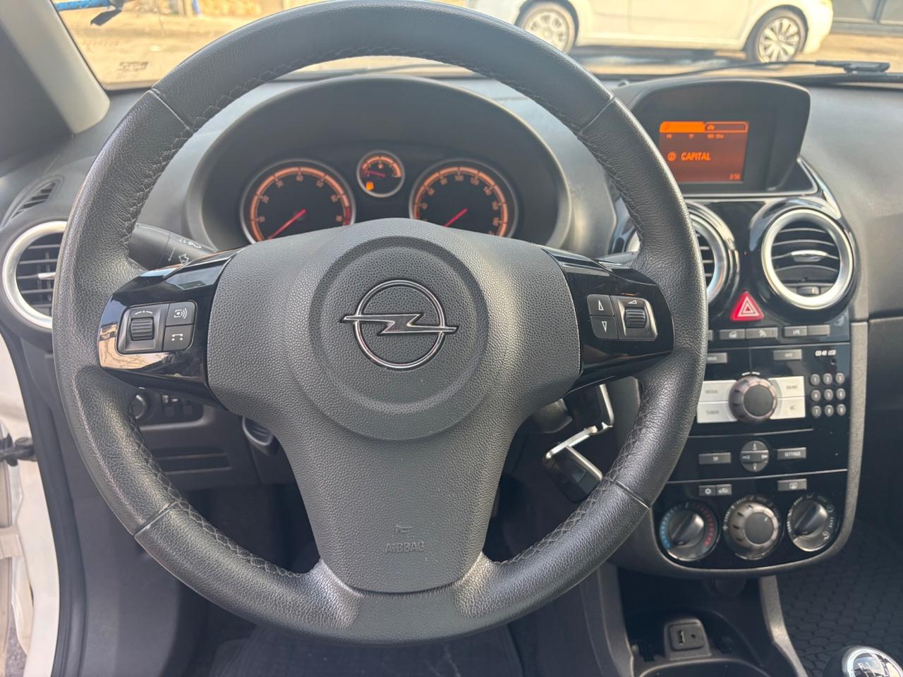 Opel Corsa 1.2 85CV 3 porte GPL-TECH b-color