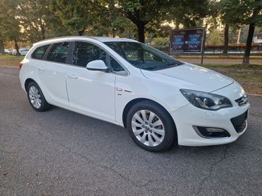 Opel Astra 2.0 CDTI 165CV Sports Tourer aut. Cosmo Fleet