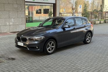 BMW 118d 5p. Advantage