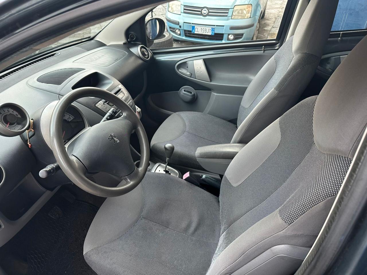 Peugeot 107 1.0 68CV 5p. Plaisir 2Tronic