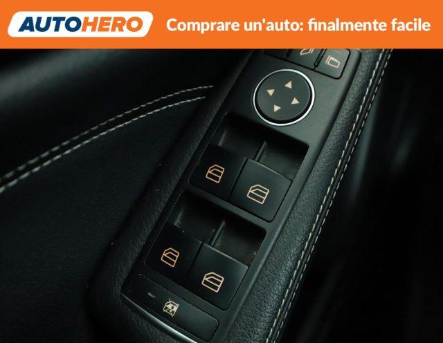 MERCEDES-BENZ GLA 200 d Automatic Sport