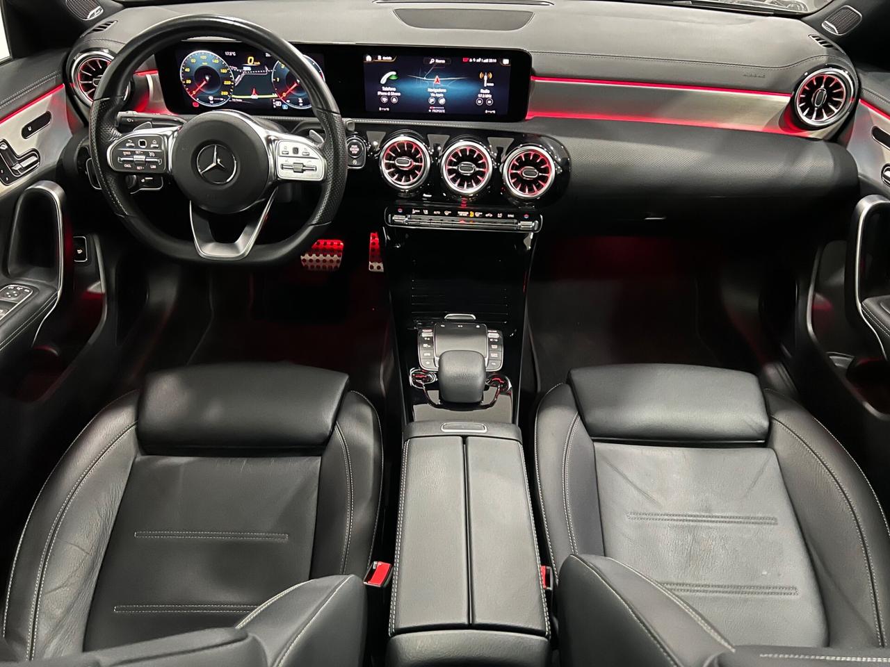 Mercedes Benz CLA 200d Aut. Premium AMG 150 cv