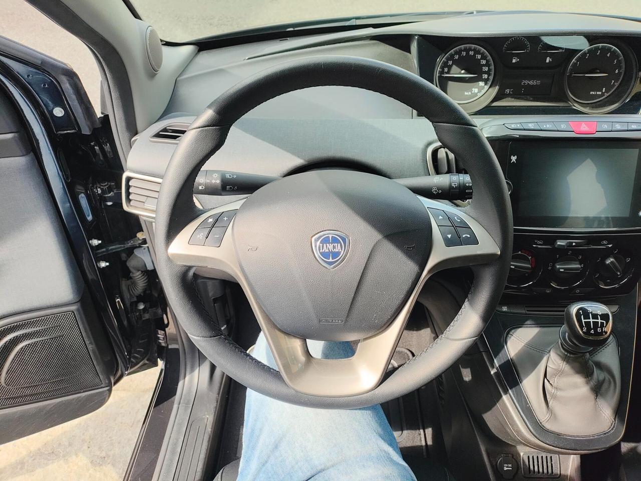 LANCIA YPSILON 1.0 HYBRID -2023