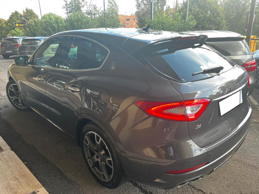 Maserati Levante 3.0 V6 Gransport 275cv auto