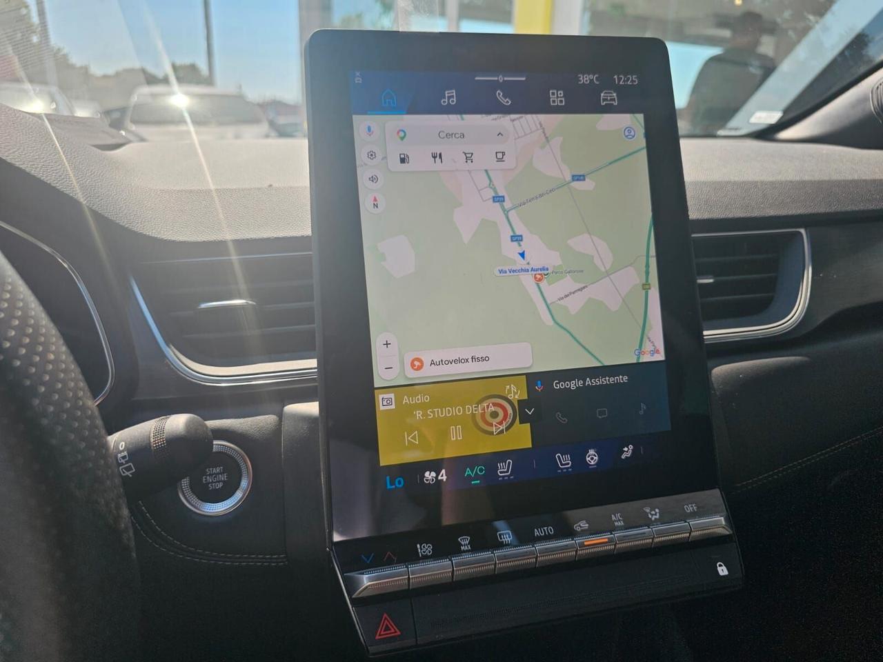 Renault Symbioz Full Hybrid E-Tech 145 CV Iconic