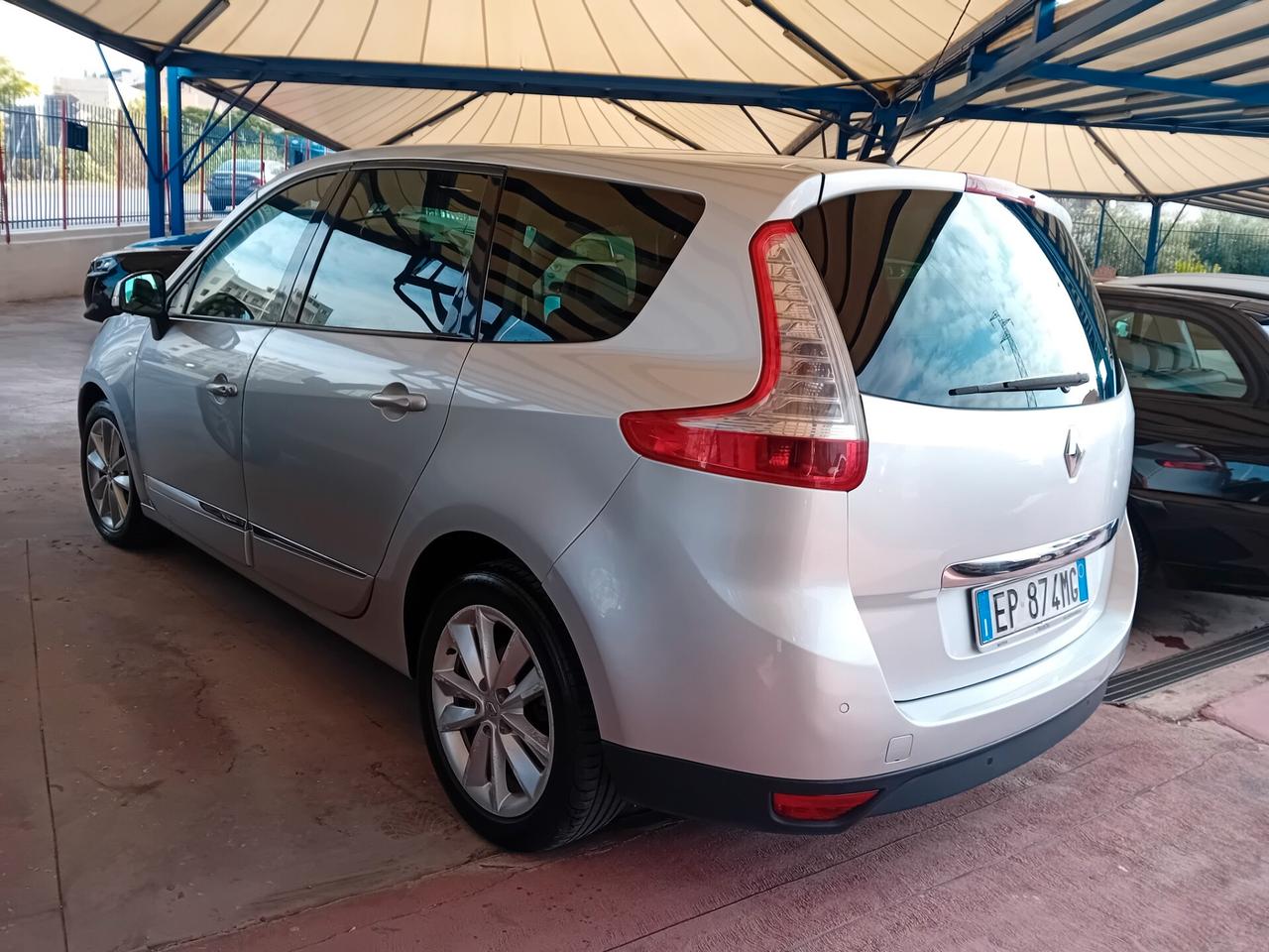Renault Scenic 1.5 DCI 110CV 7PT