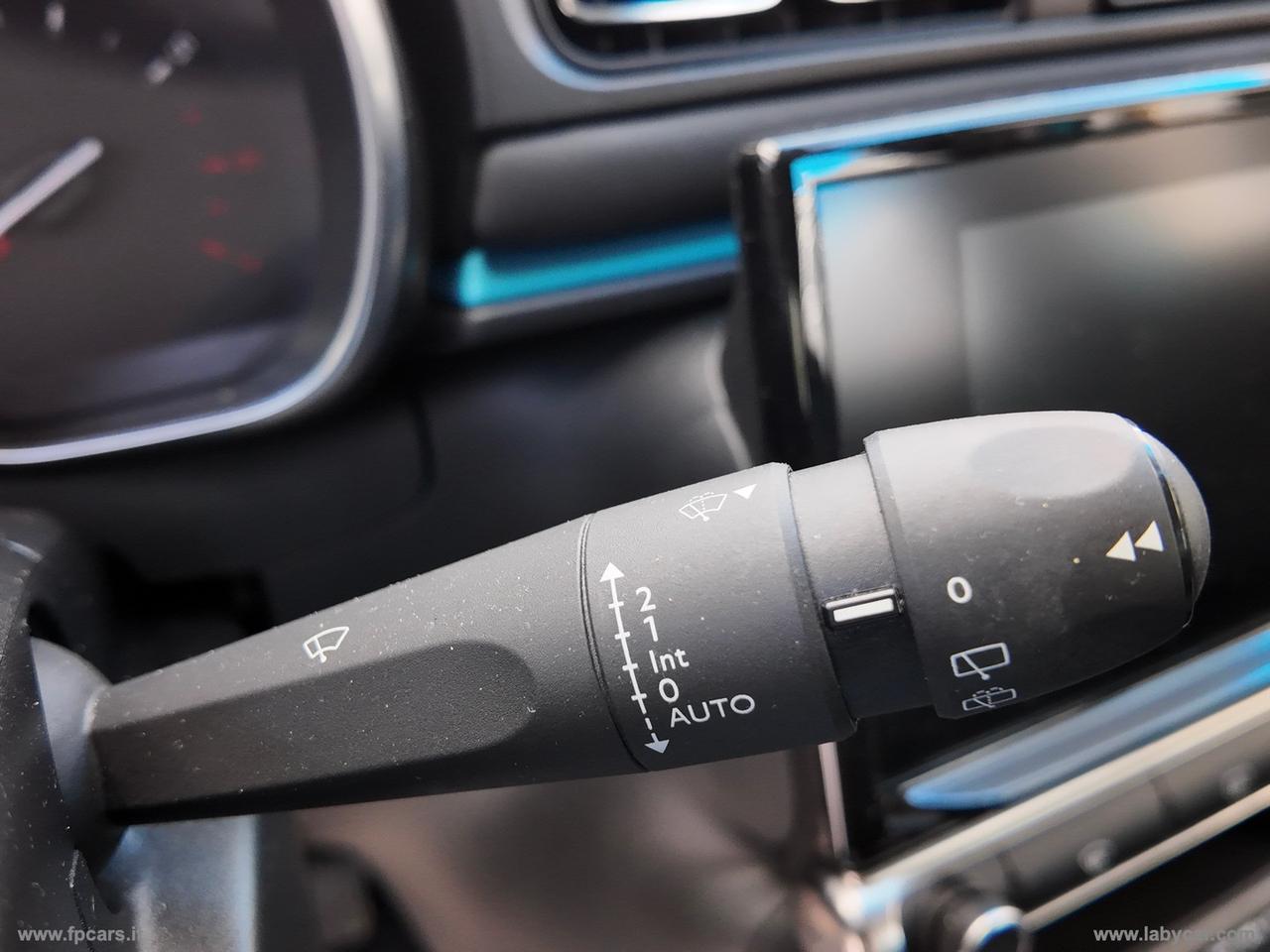 CITROEN C3 PureTech 83 S&S Shine Pack