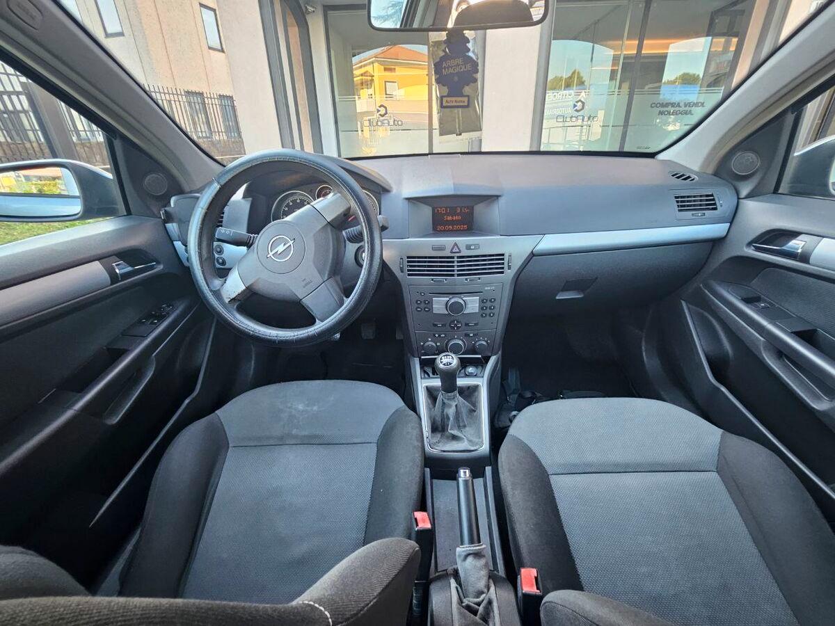 Opel Astra 1.6 twinport Enjoy 5p
