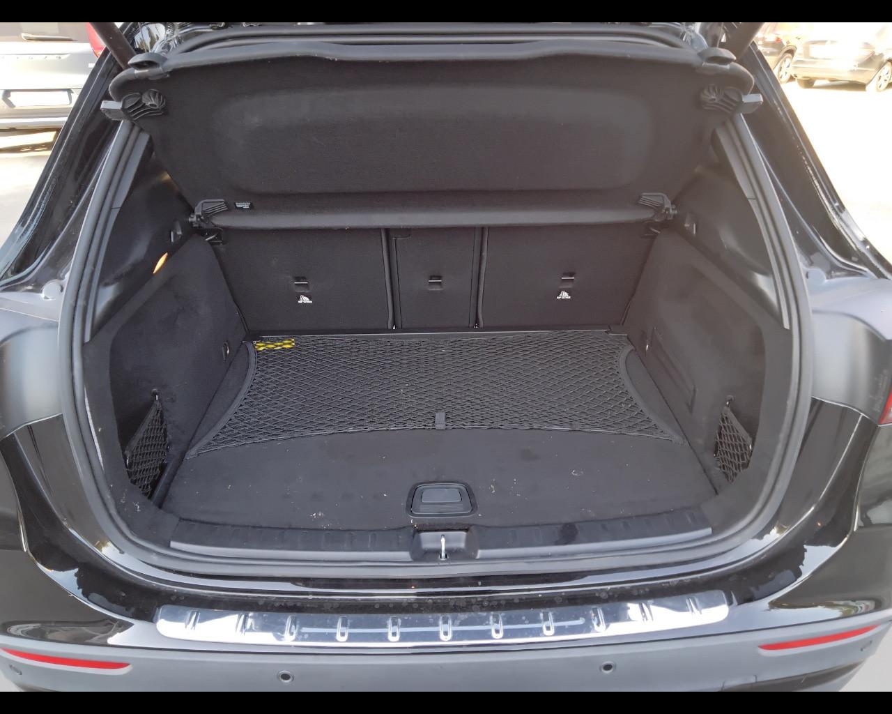Mercedes-Benz GLA-H247 2020 - GLA 200 d Premium 4matic auto