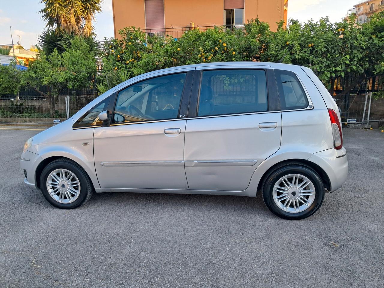 Lancia MUSA 1.3 Multijet 16V 90 CV Oro Plus