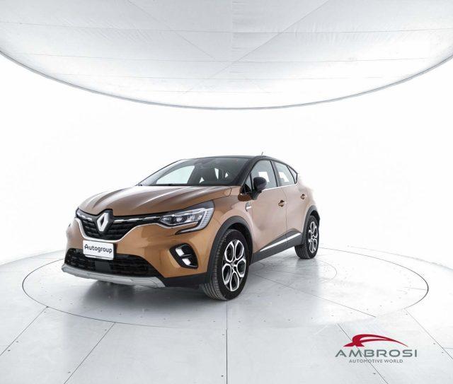 RENAULT Captur TCe 155 CV EDC FAP Intens