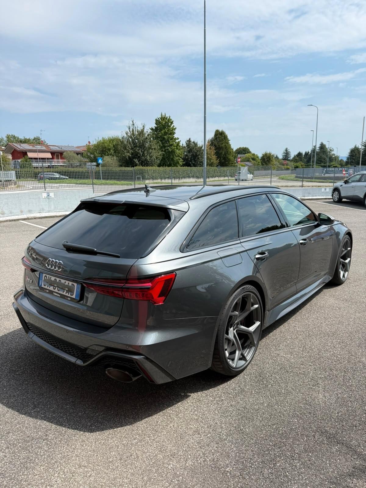 Audi RS6 Avant 4.0 TFSI V8 quattro tiptronic CARBONIO FRENI CARBOCERAMICI MY25