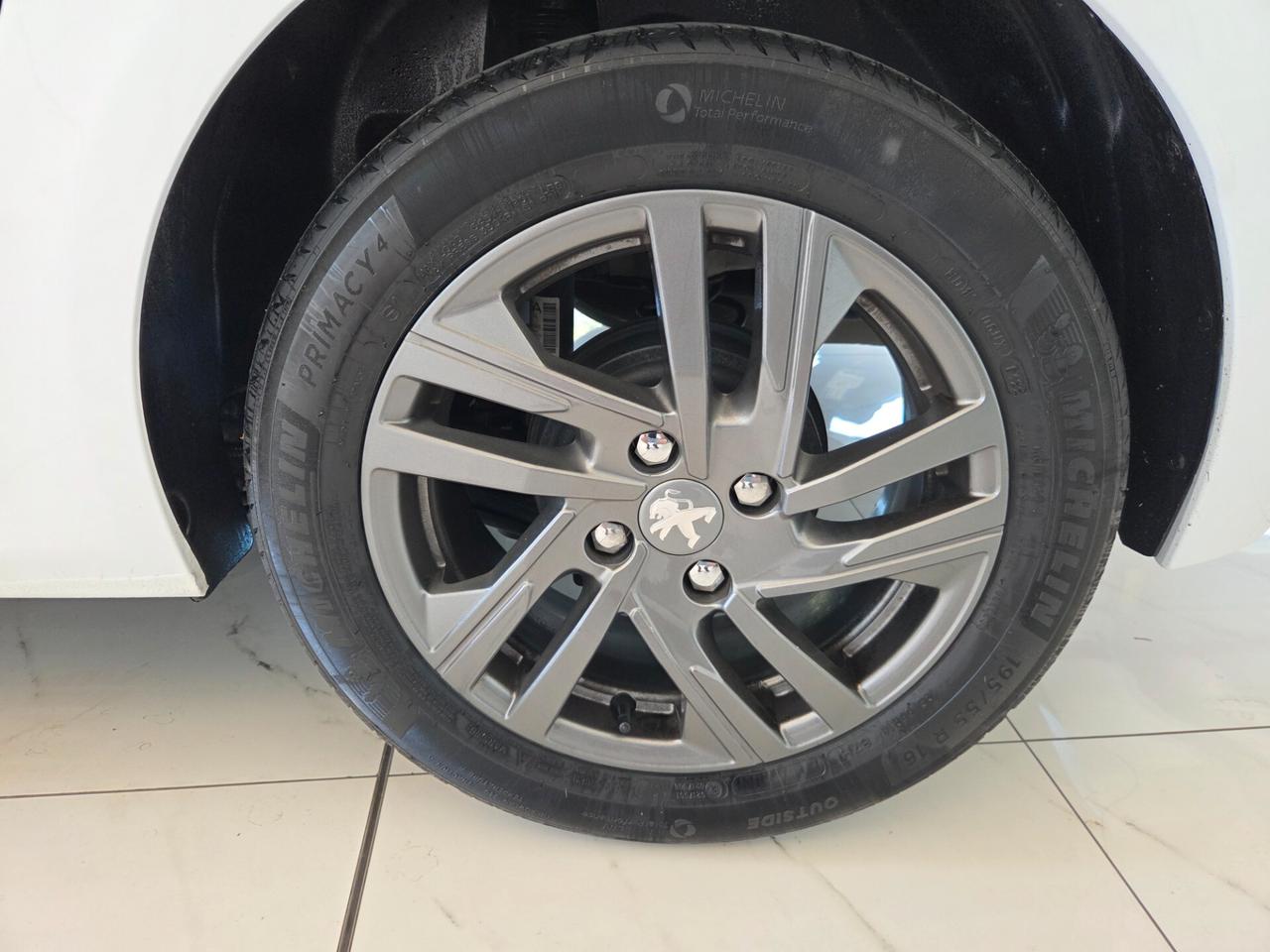 Peugeot 208 PureTech 75 Stop&Start 5 porte Active Pack