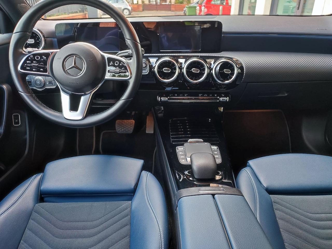 Mercedes-Benz A 250 E PHEV (EQ-Power) - Bus #11194