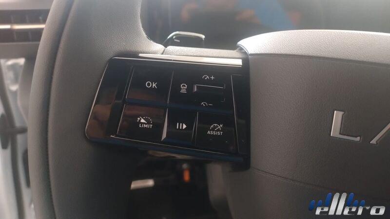 Lancia Ypsilon Ibrida Nuova Ypsilon 1.2 100cv Ibrida LX