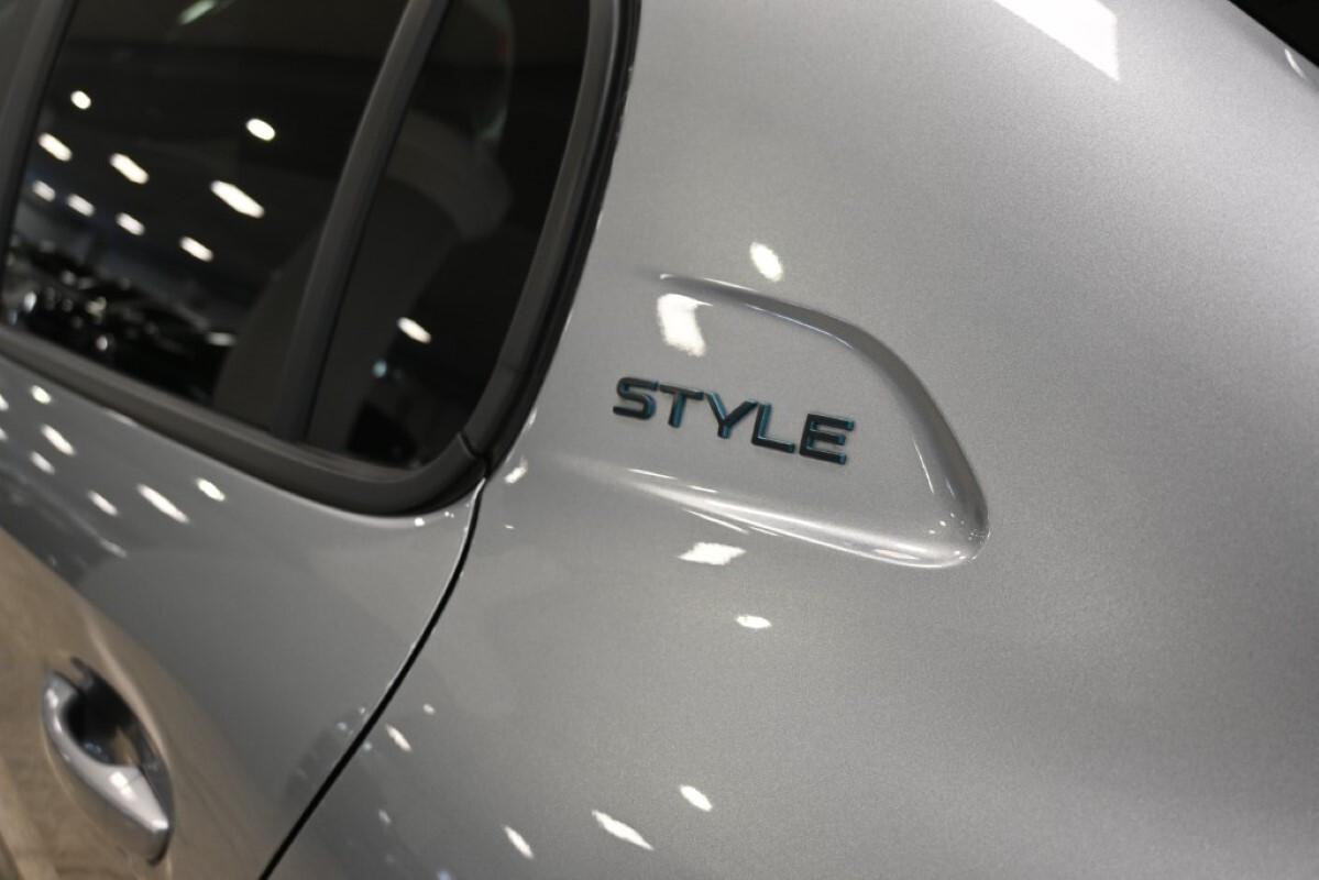 Peugeot 208 Style 1.2 puretech s&s (75 cv)