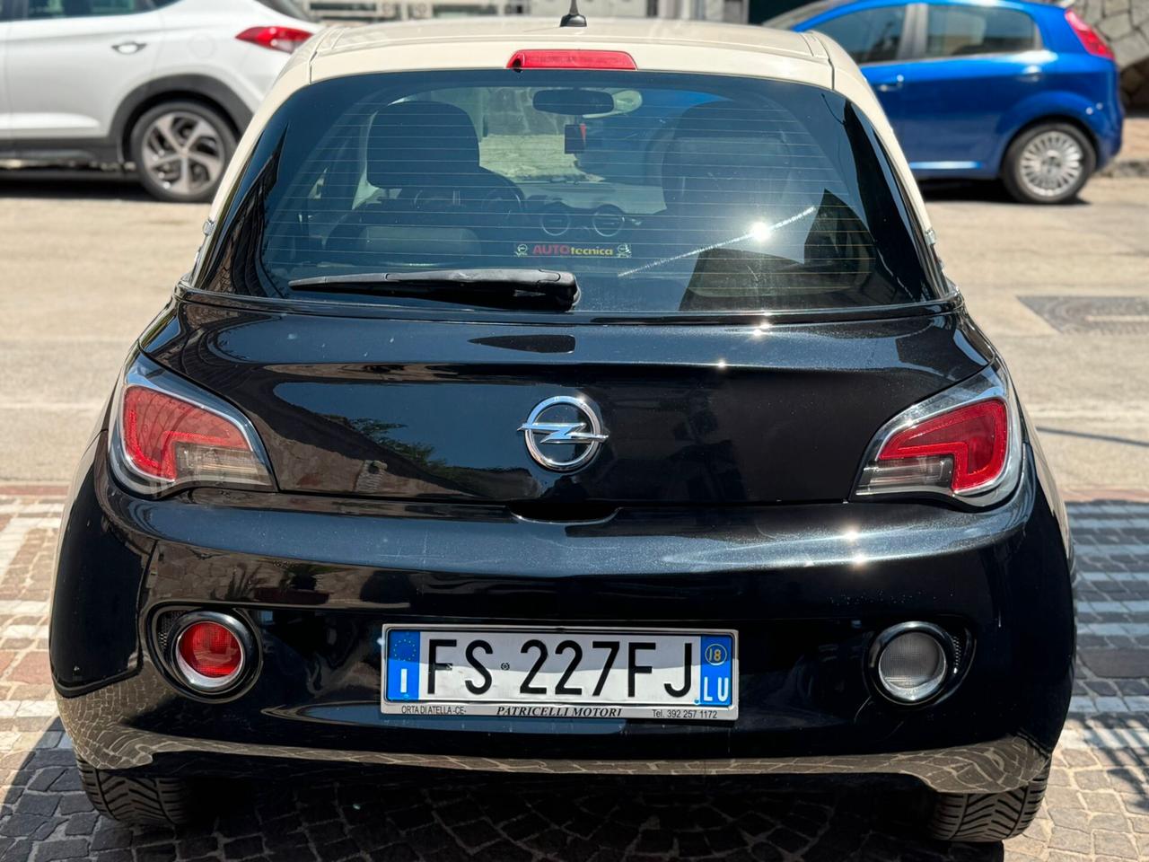 Opel Adam Rocks 1.2 70 CV