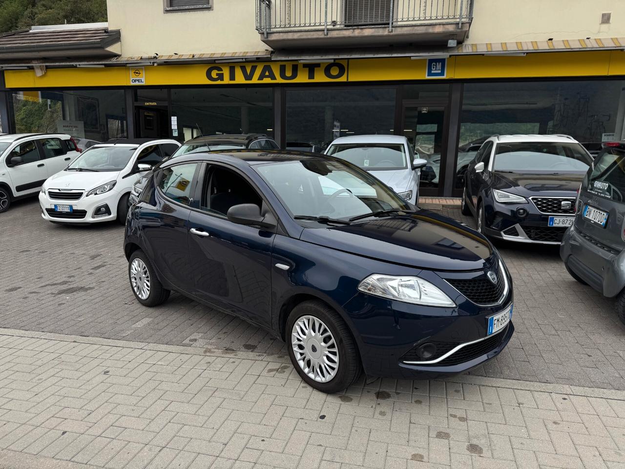 LANCIA YPSILON 1.2cc 69 CV 5 porte BENZINA