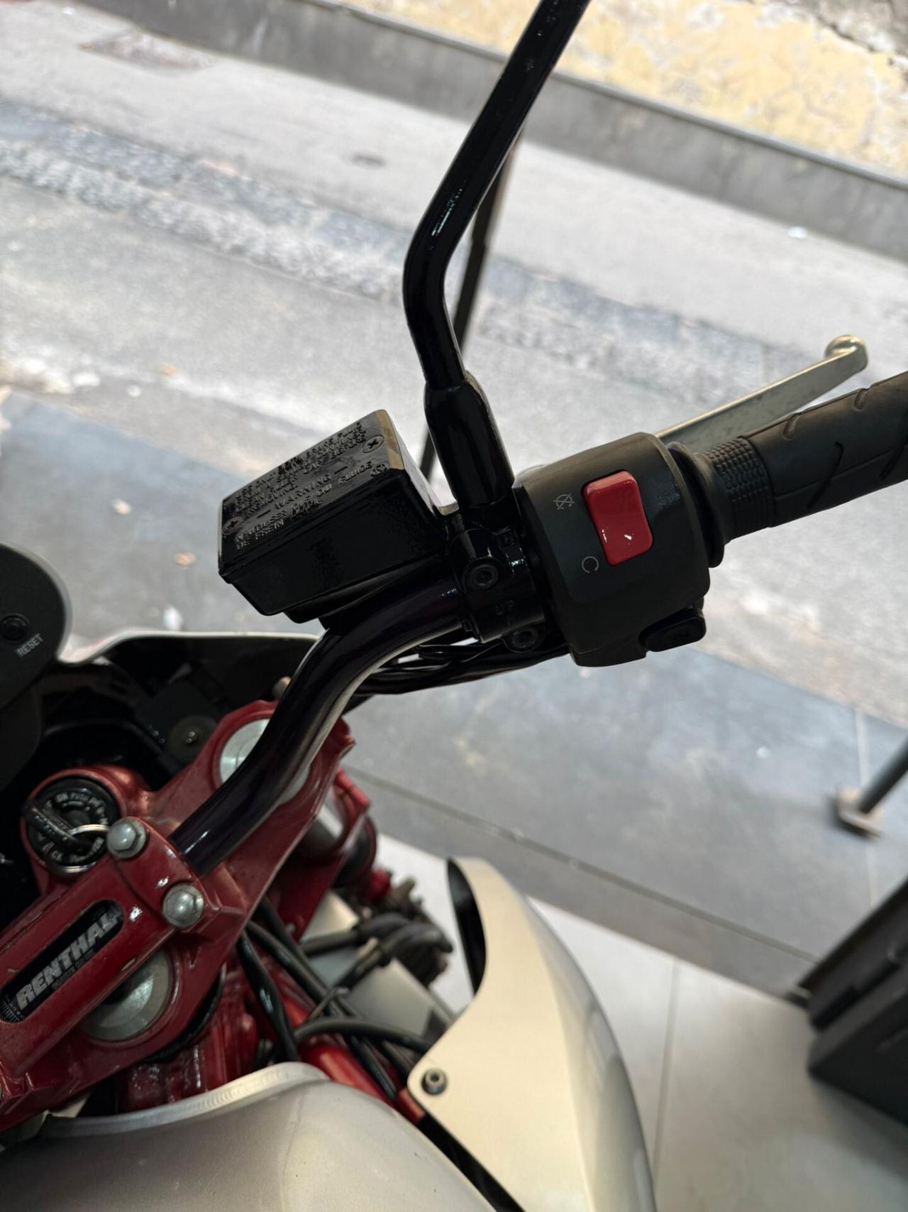 Kawasaki ER 6N