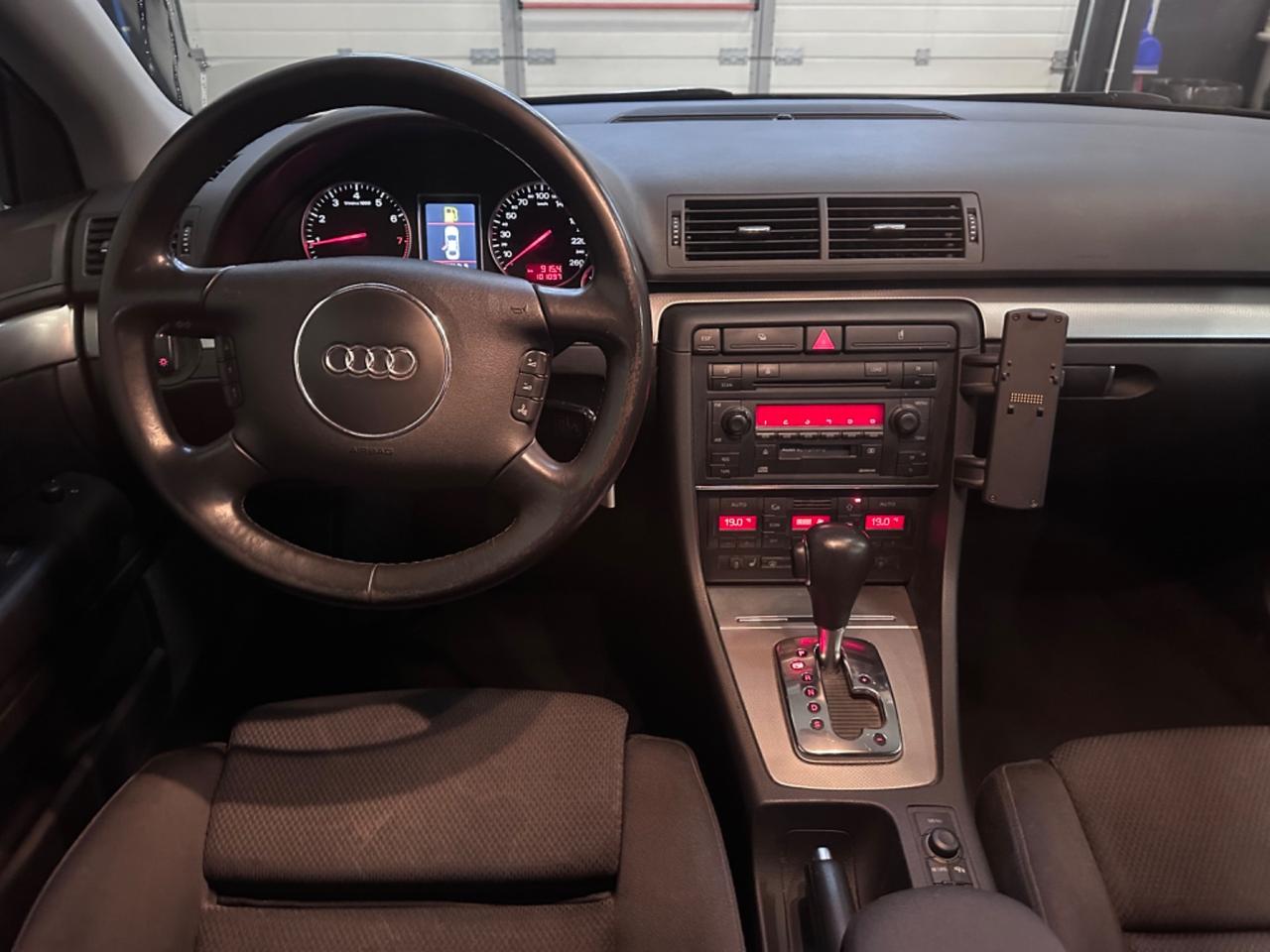 Audi A4 1.8 20V T Avant