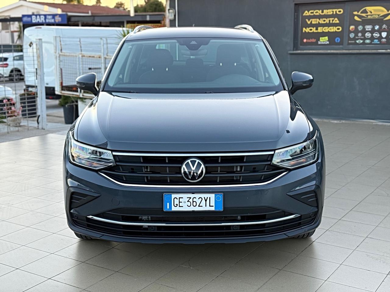 Volkswagen Tiguan 1.5 TSI 150 CV DSG ACT R-Line Garanzia 12 Mesi