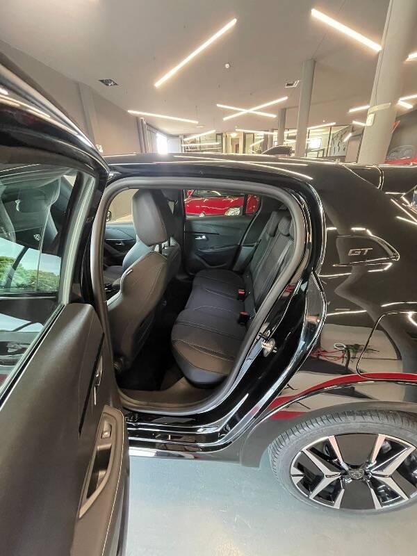 Peugeot 208 1.2 hybrid GT 110cv e-dcs 6