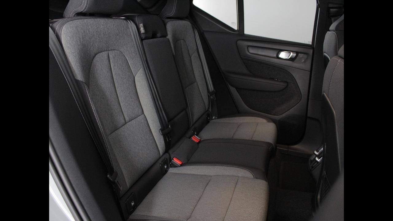 VOLVO XC40 Core T2 AUT