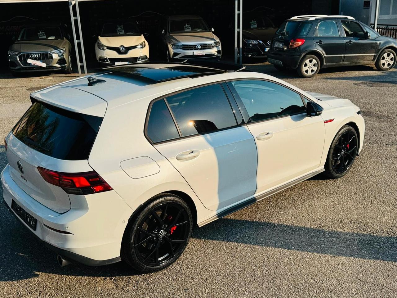 Volkswagen Golf GTI 2.0 TSI DSG