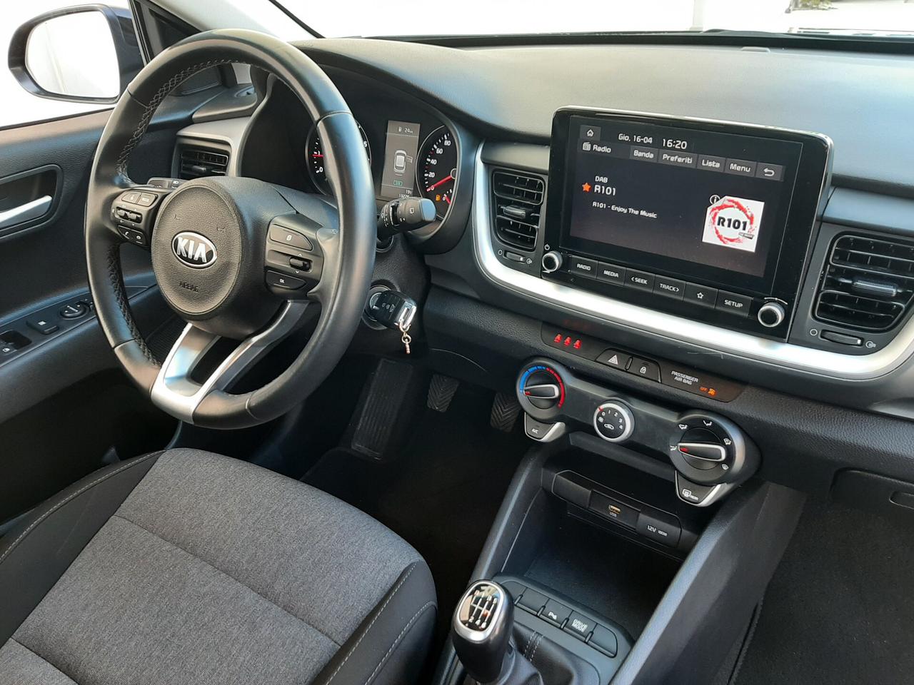 Kia Stonic 1.0 T-GDi 100 CV MHEV MT Style