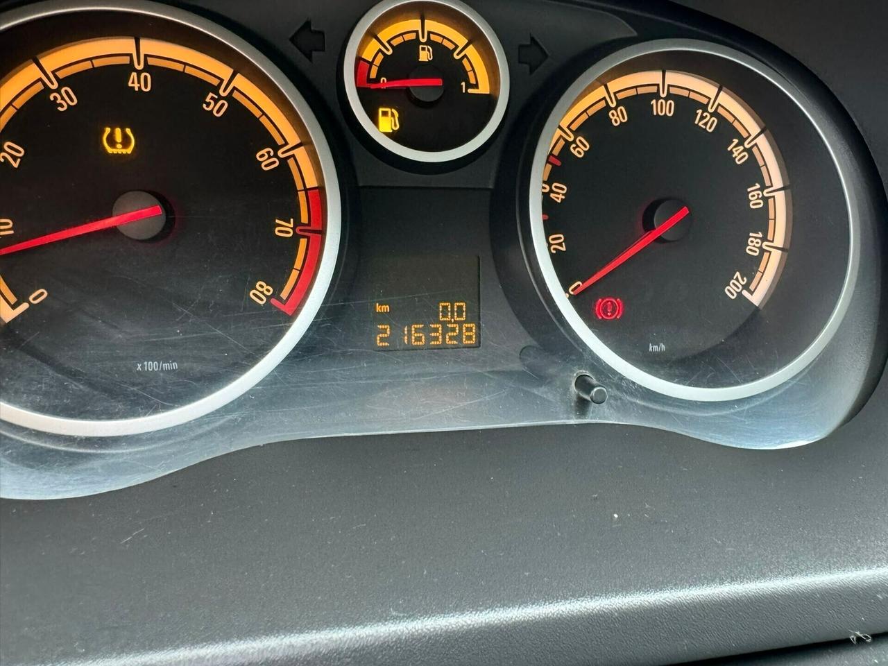 Opel Corsa 1.2 5 porte
