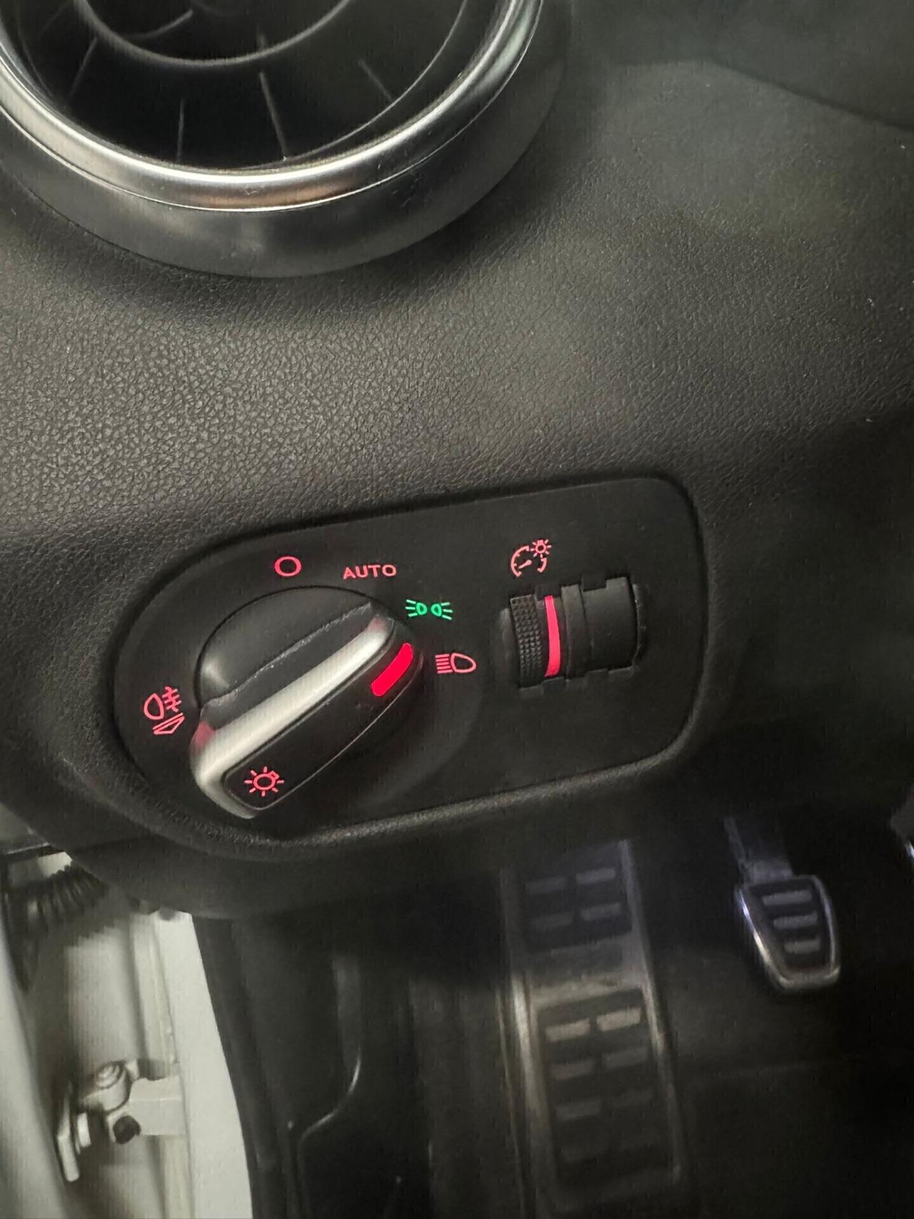 Audi S1 2.0 TFSI quattro 2015