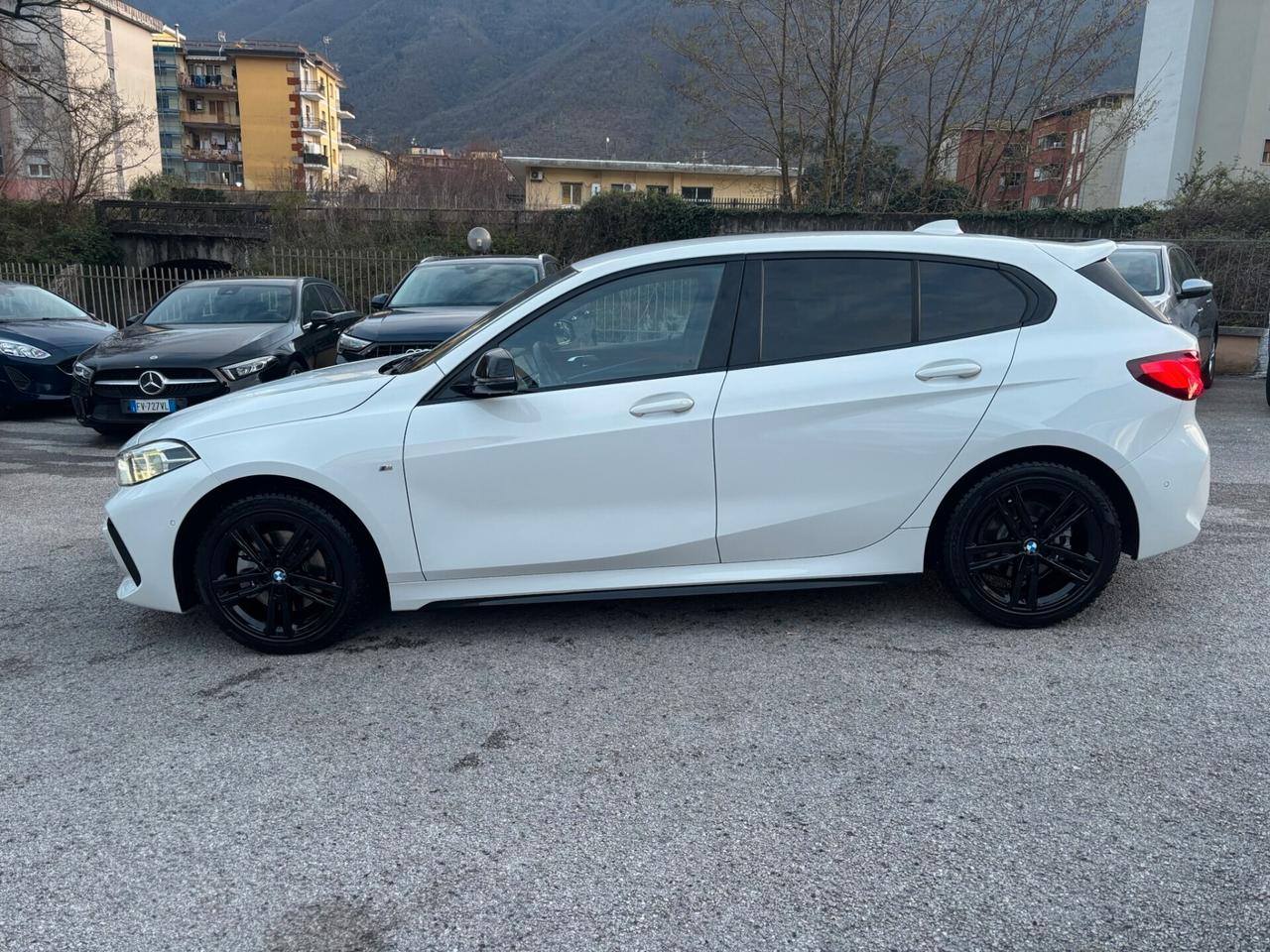 Bmw 118d 5p 150 CV M-Sport FULL LED-MATRIX- AUTOMATIC MY 22