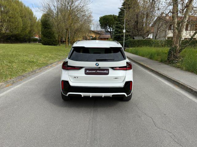 BMW X1 sDrive 18i Msport