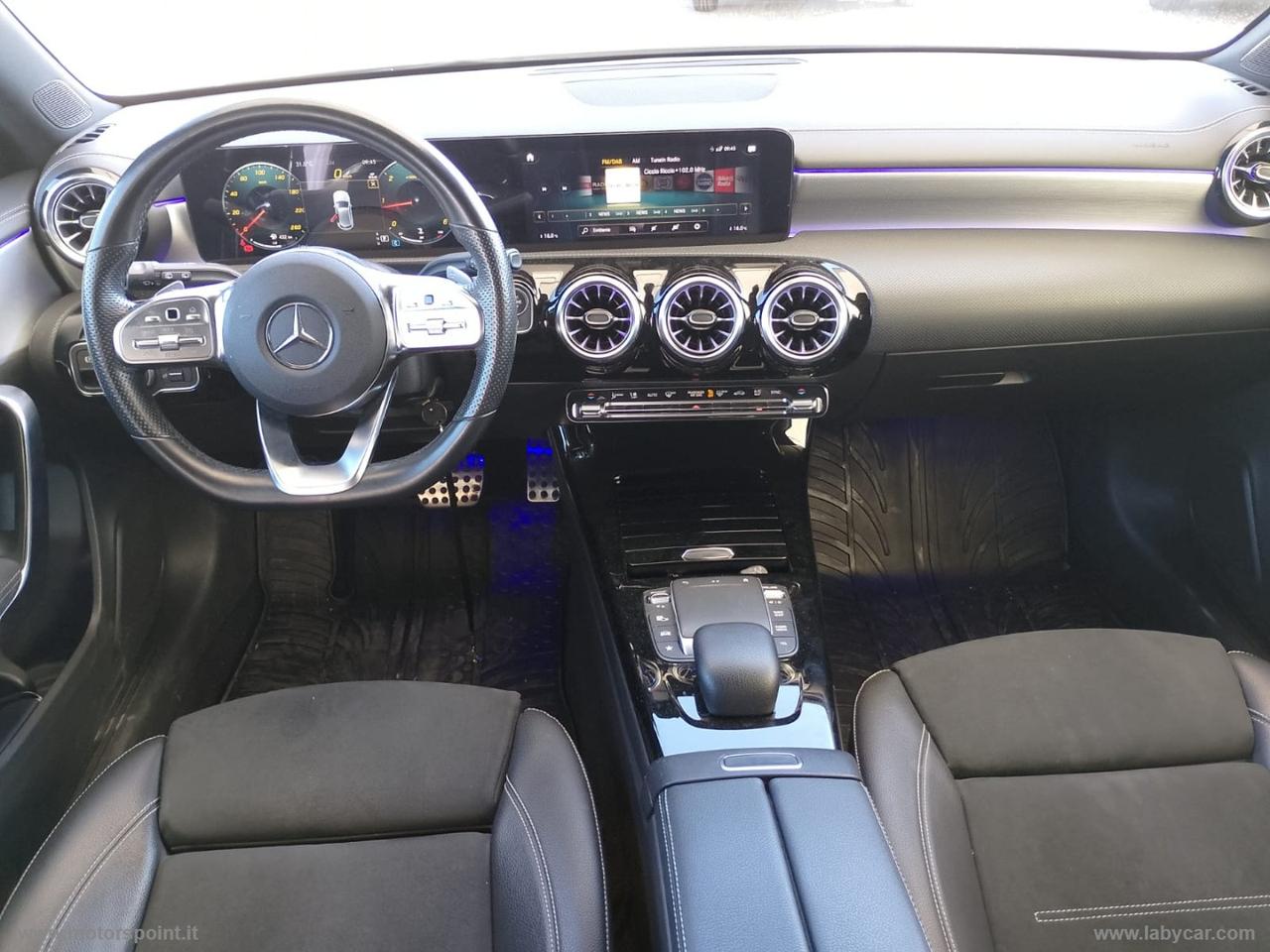 MERCEDES-BENZ A 180 d Automatic Premium AMG Line