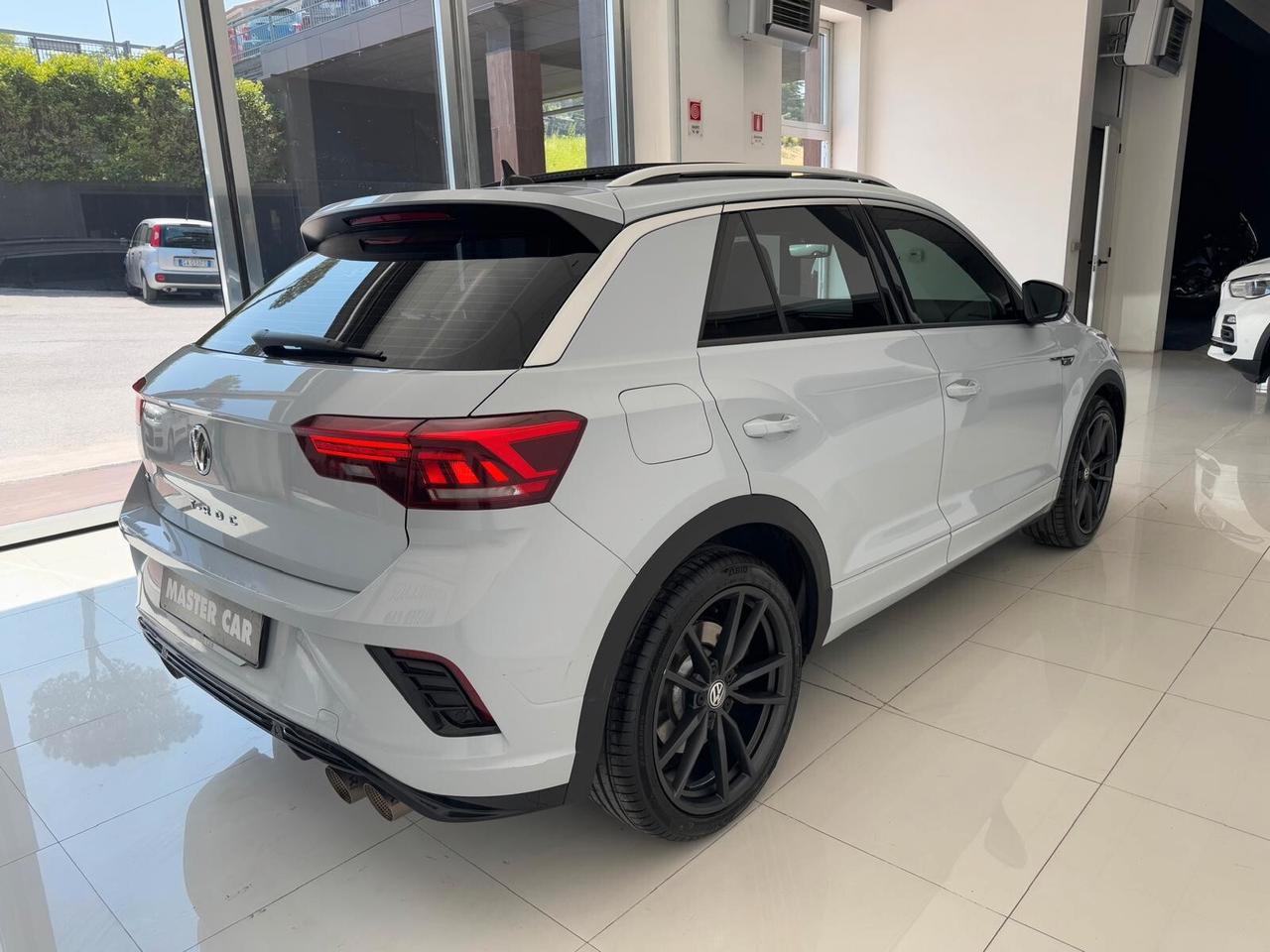 Volkswagen T-Roc R 2.0 TSI DSG 4MOTION (SCARICO AKRAPOVIC)