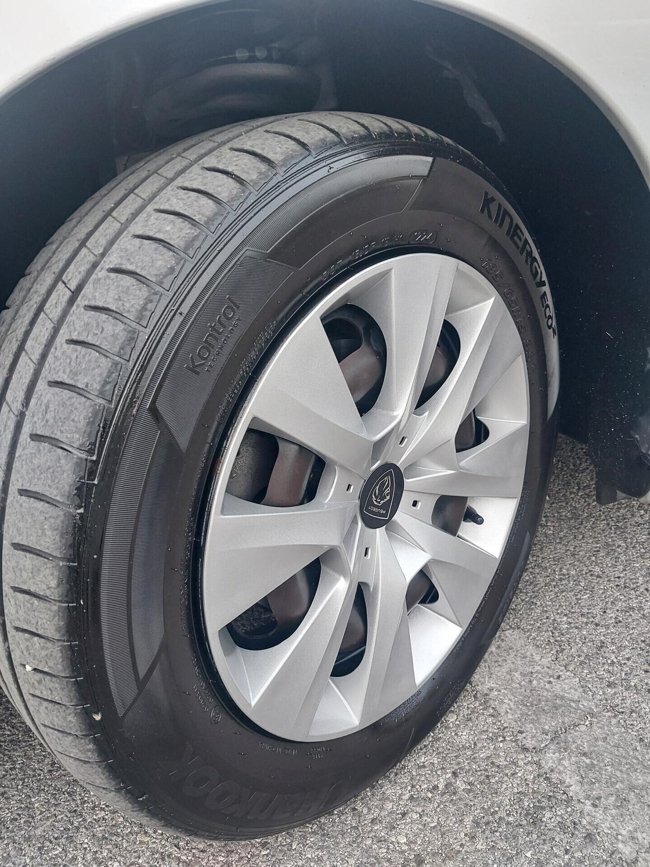 PEUGEOT 207 1.4 GPL 75CV 5P 01/2008