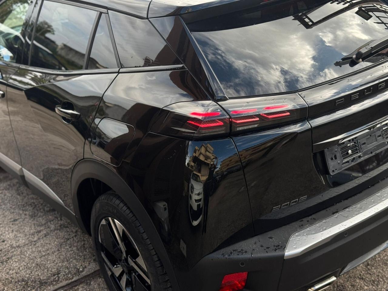 Peugeot 2008 PureTech 130 S&S EAT8 GT