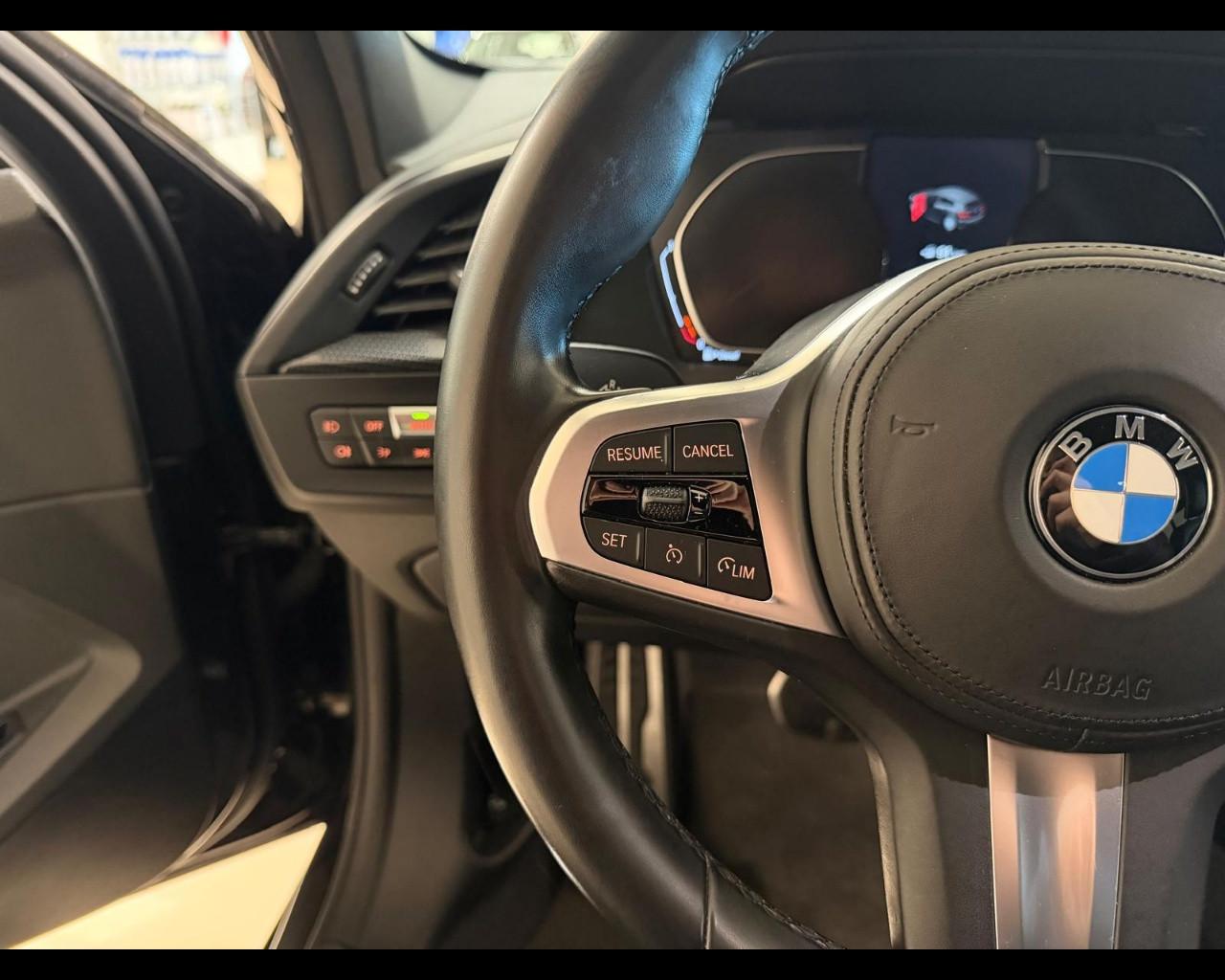 BMW Serie 1 (F40) - 118d 5p. Msport