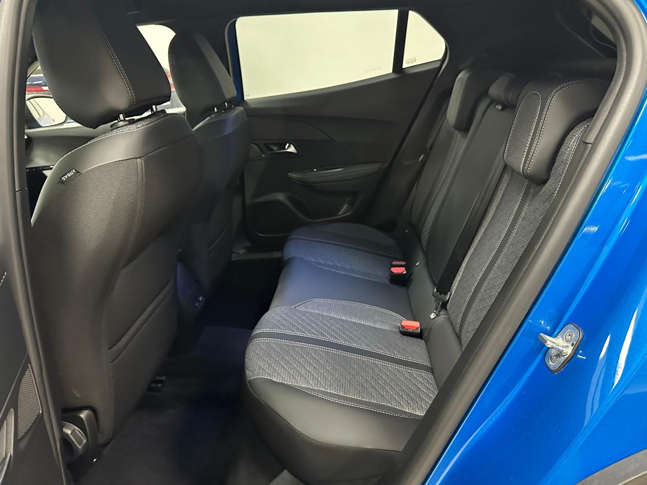 Peugeot 2008 PureTech 130 S&S EAT8 Allure - 2024