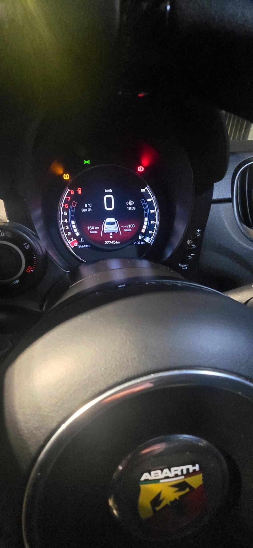 Abarth 595 1.4 Turbo T-Jet 180 CV Competizione